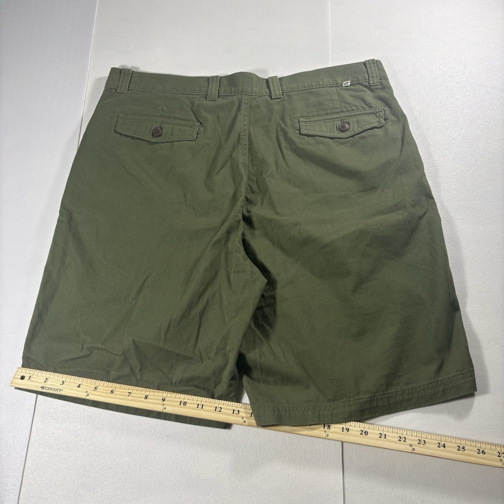 Magellan Outdoors Men's Shorts Size 40 Olive Green Cotton Hiking Outdoor Casual - Picture 2 of 6